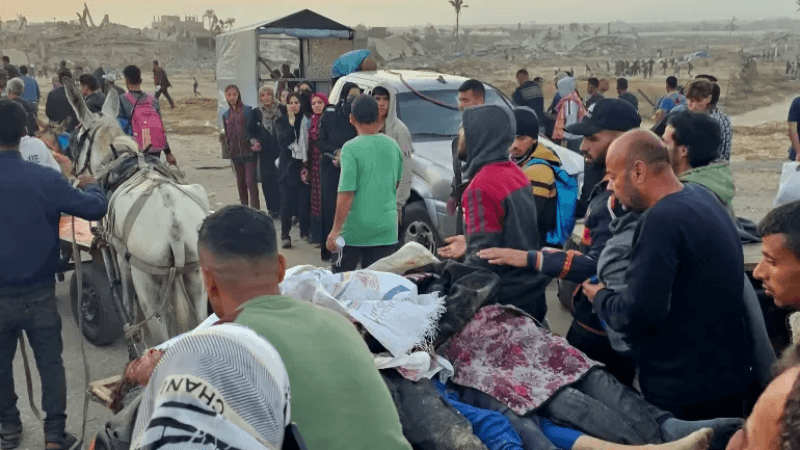 استشهاد عشرات الفلسطينيين بنيران اسرائيلية خلال انتظارهم المساعدات