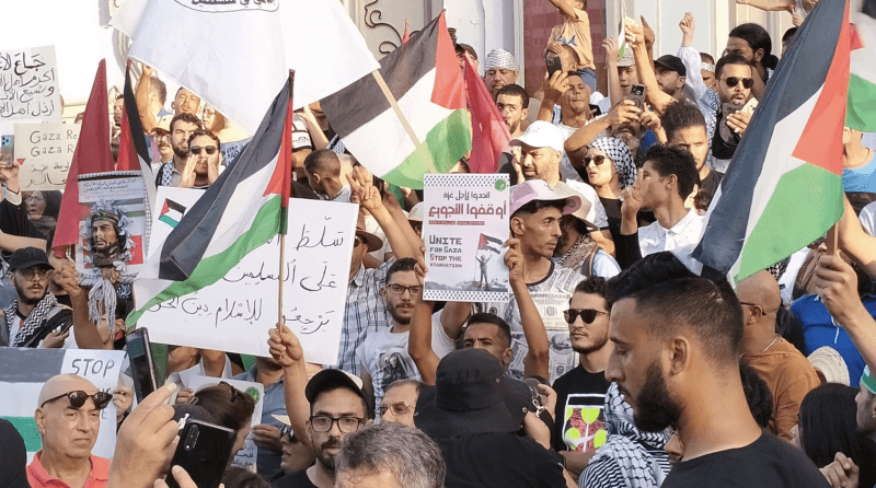 مسيرة بالعاصمة لمساندة الشعب الفلسطيني وللتنديد بجرائم تجويع أهالي غزة