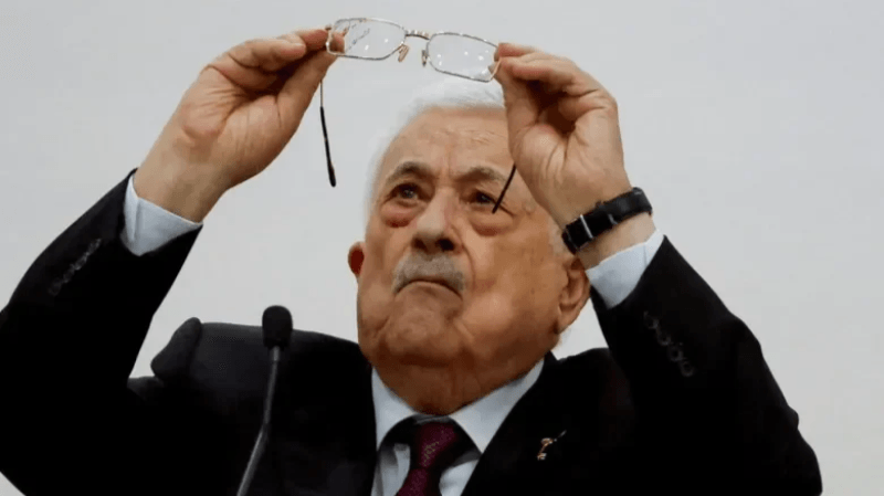 محمود عباس: ما يعانيه أهلنا في غزة جريمة لا يمكن السكوت عنها