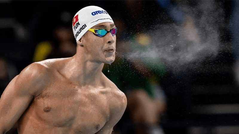 Natation: Ahmed Jaouadi champion du monde...