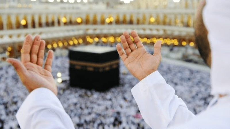 وزارة الشؤون الدينية تُعلن افتتاح موسم العمرة