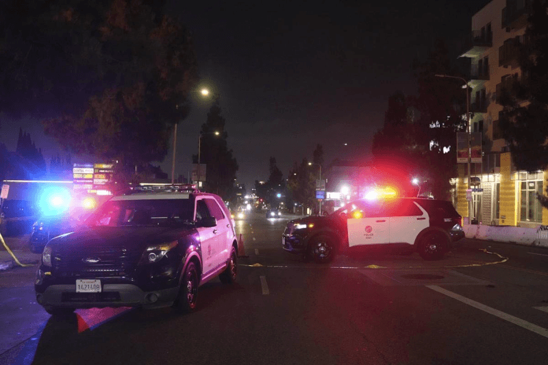 Au moins deux morts et 6 blessés dans une fusillade à Los Angeles