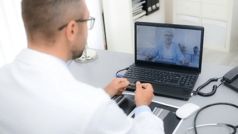 وزارة الصحة تتجه إلى إنشاء مستشفى رقمي