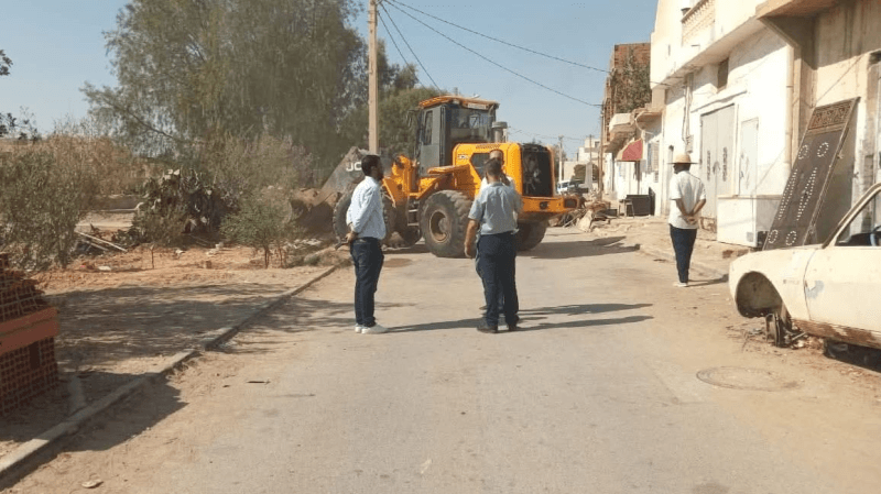 تطاوين: إزالة إحداثات بالملك العمومي