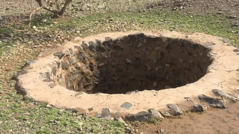 رأس الجبل: العثور على مسنّة حيّة داخل بئر بعد اختفائها لثلاثة أيام