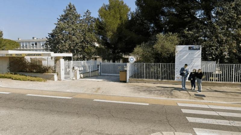 France : un enseignant agresse son collègue au couteau