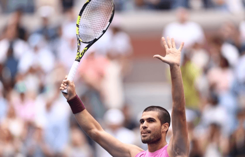 US Open: Alcaraz trop fort pour Djokovic...