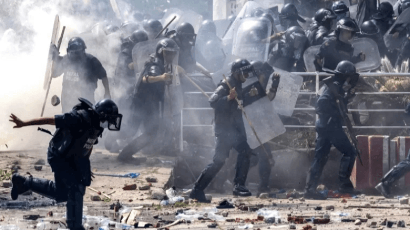 Népal: Manifestation contre le blocage des réseaux sociaux...17 morts