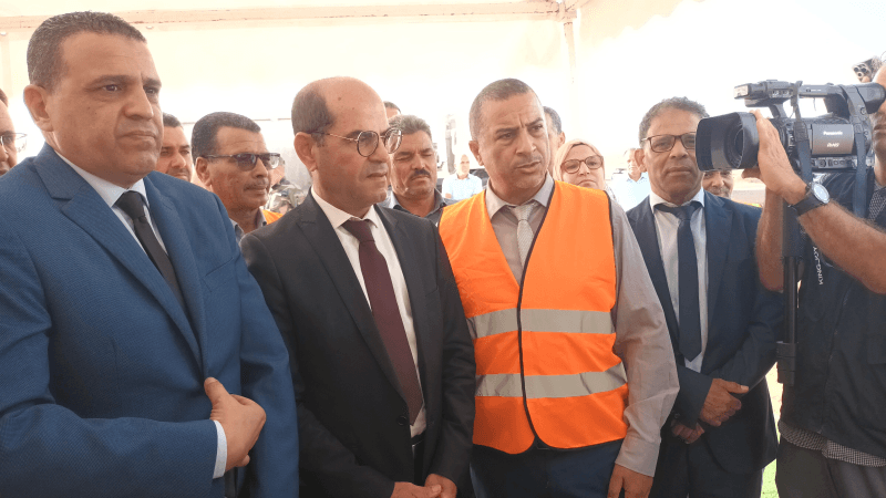 وزير التجهيز والإسكان يتابع مشاريع طرقات بولاية سيدي بوزيد