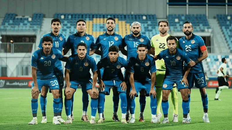 تشكيلة المنتخب الوطني الأساسية في مواجهة نظيره المصري