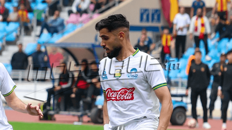 أحمد الحرشاني يُوقّع للنجم الساحلي