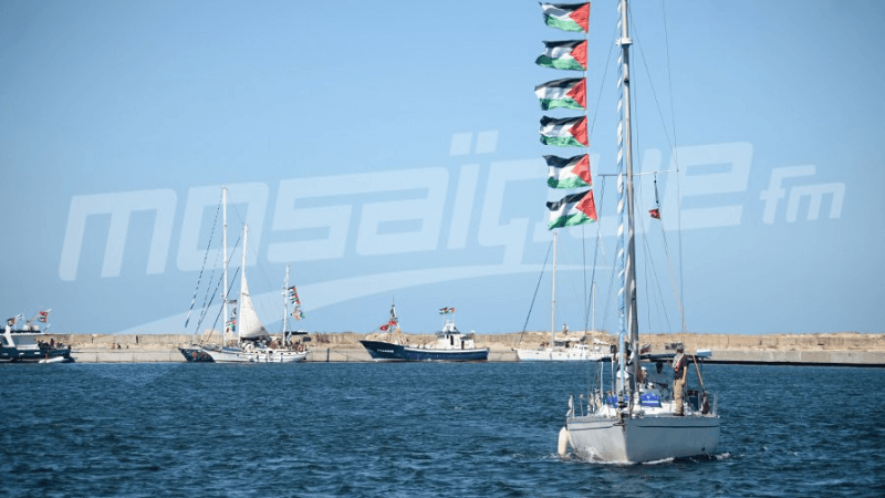 إبحار أول سفينة من أسطول الصمود من بنزرت نحو غزة