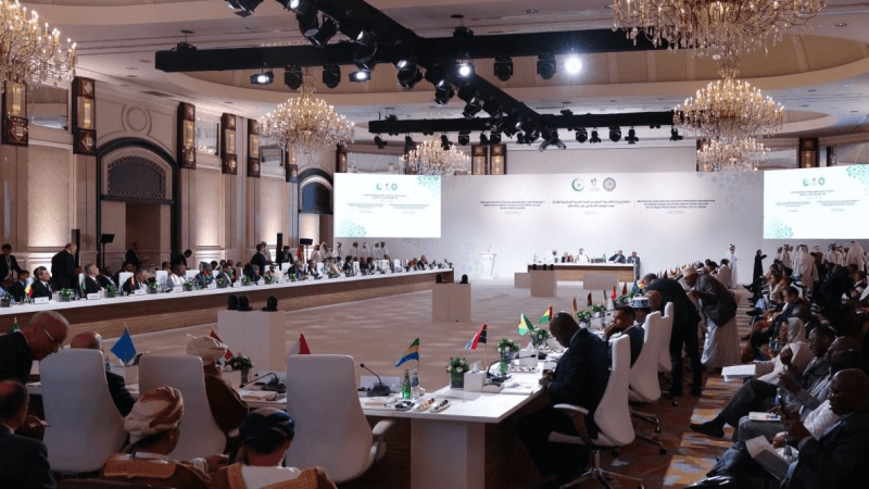 قبل قمّة الدوحة: إيران تدعو الدول الإسلامية إلى مقاطعة الكيان