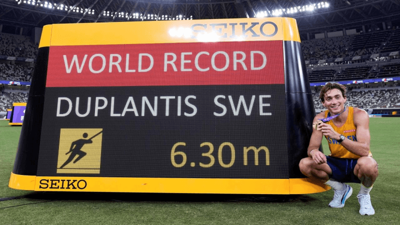 Le perchiste Duplantis s'élève plus...sur le toit du monde