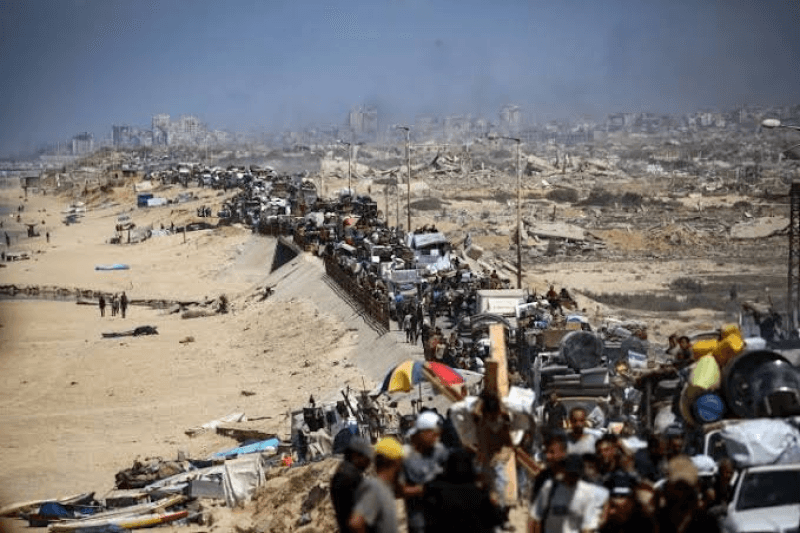 450.000 Palestiniens ont fui Gaza-ville