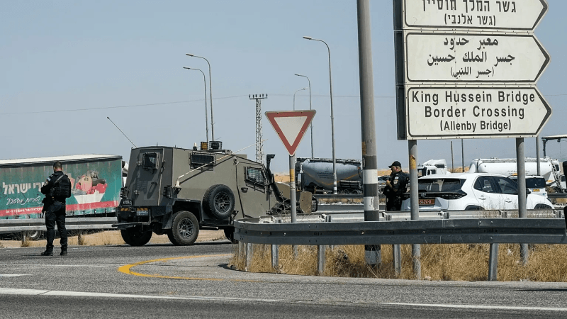 Le point de passage entre la Jordanie et la Cisjordanie fermé
