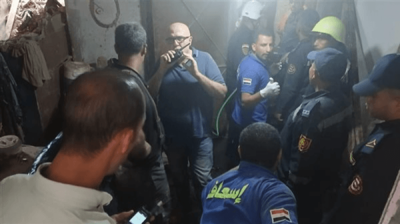 مصر: وفاة 8 أشخاص في حريق بمصنع ملابس