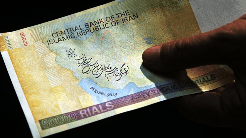 العملة الإيرانية تتراجع إلى أدنى مستوى بسبب العقوبات الأممية