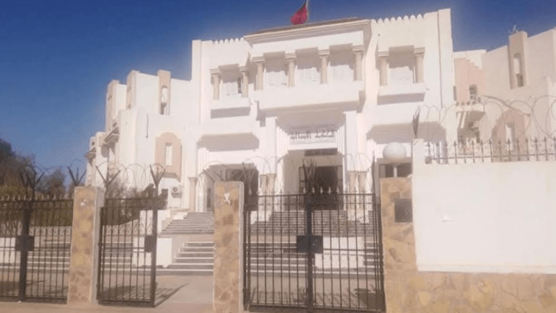 تطاوين: بطاقتا إيداع بالسجن ضد صيدلانية تونسية وأجنبي