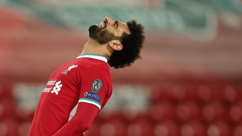 أسطورة مانشستر يونايتد: محمد صلاح عديم الفائدة