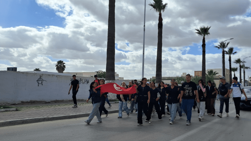 مسيرات تلمذية بالقيروان دعما لفلسطين وأسـطول الصمود