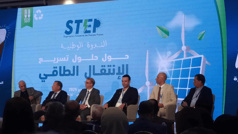بكاري: تقدم مشاريع للطاقة المتجددة خاصة بالمنازل والبنايات العمومية