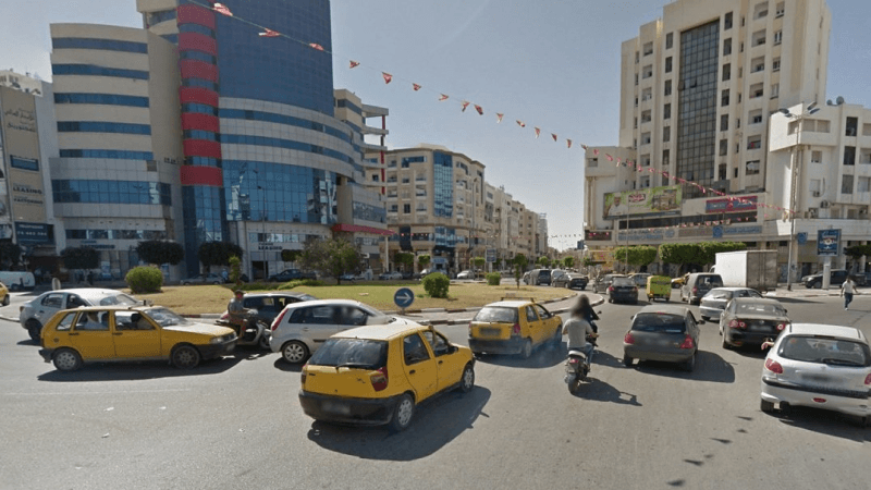 بلدية صفاقس تمنع الاستغلال المفرط للأرصفة والملك العمومي دون ترخيص