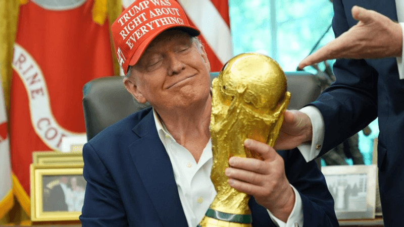 ترامب يُهدّد بتغيير مكان منافسات كأس العالم والأولمبياد