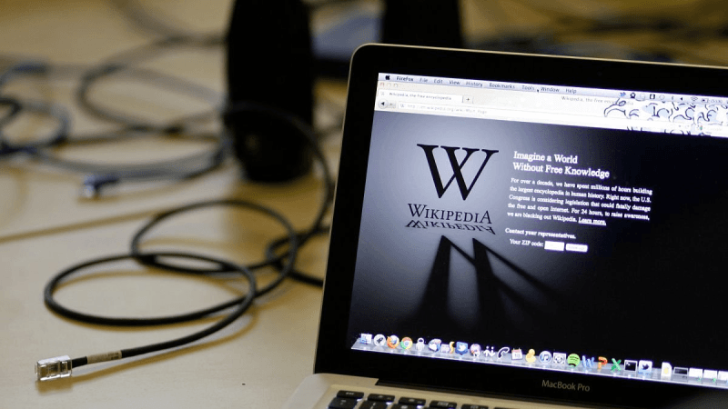 Wikipedia menacée par l’IA
