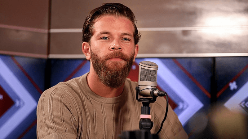 محمد مراد: فيلم 'جاد' يحمل رسالة نبيلة ومداخيله ستُخصص لدعم المستشفيات