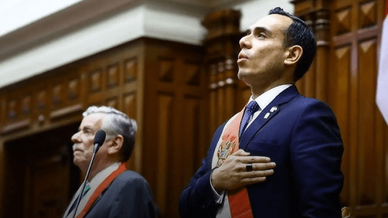 رئيس البيرو يعلن حالة الطوارئ