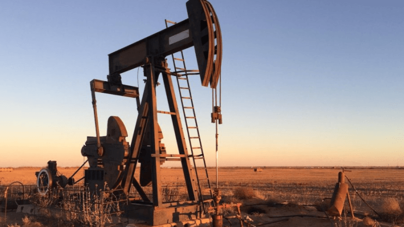 وزارة الصناعة: مشروع لحفر 10 آبار جديدة بالبرمة لإنتاج النفط والغاز