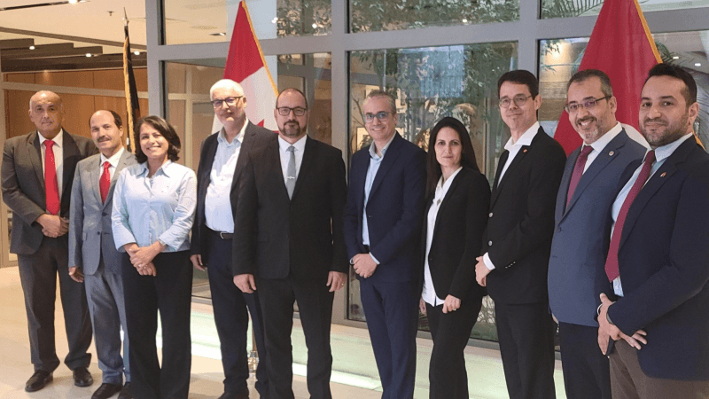 السفير الكندي يؤكد دعم بلاده لتعزيز الشراكة الاقتصادية مع تونس