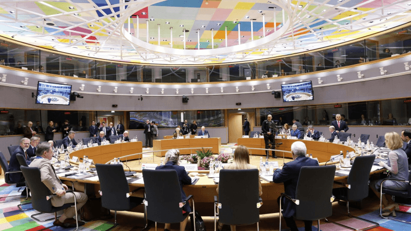 الاتحاد الأوروبي يطالب اسرائيل بالإفراج عن أموال السلطة الفلسطينية