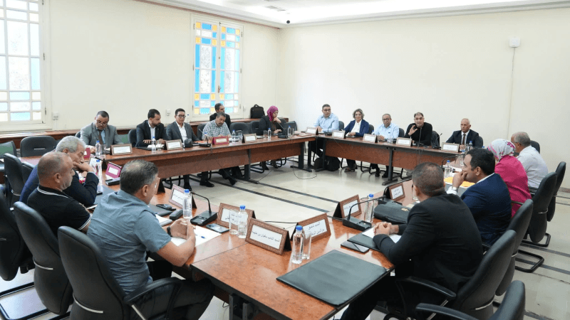 جلسة عمل للغرفتين التشريعيتين لضبط منهجية حول النظر في مشروع الميزانية