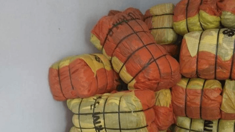 طبرقة: حجز 170 'بالة فريب' معدة للتهريب