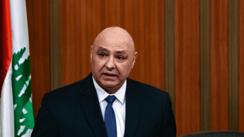 الرئيس اللبناني يطلب من الجيش التصدي لأي توغل إسرائيلي