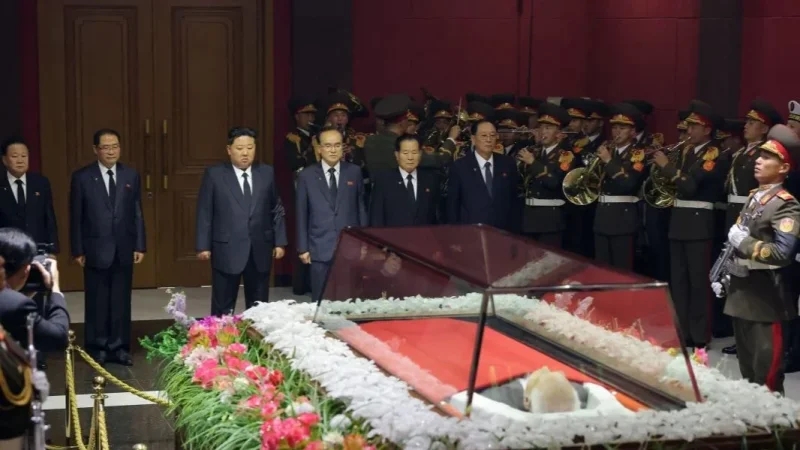 وفاة الرئيس الشرفي لكوريا الشمالية