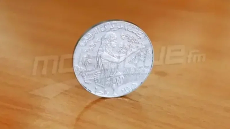 رئيسة الحكومة:'الدينار التونسي أقوى عملة في إفريقيا'