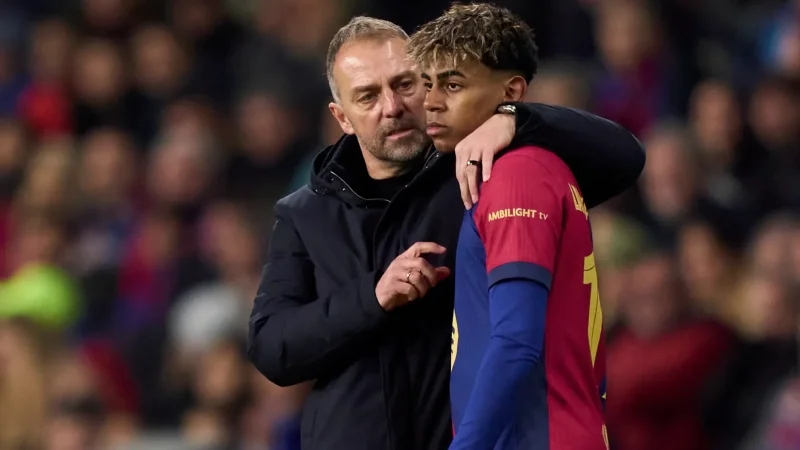 فليك: سعيد بعودة يامال إلى مستواه المعهود.. وعليه التحكّم في وضعه