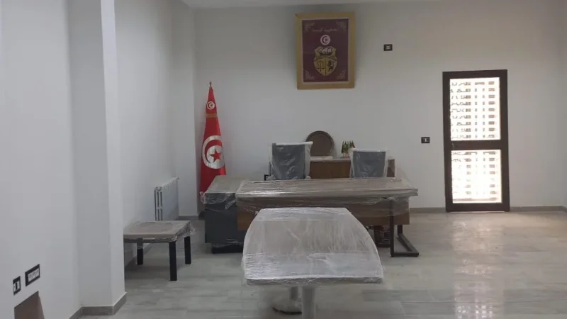 القبول الوقتي لمشروع بناء قصر بلدية تالة