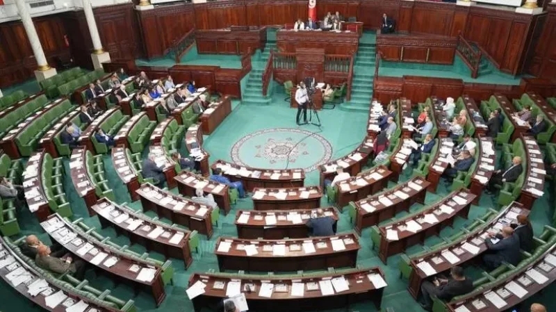 العامري: يجري العمل على استكمال الإطار التشريعي والقانوني للداخلية