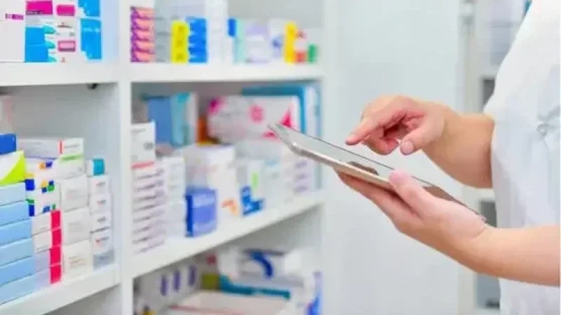 وزير الشؤون الاجتماعية: هذه حقيقة الإشكال مع الصيادلة..