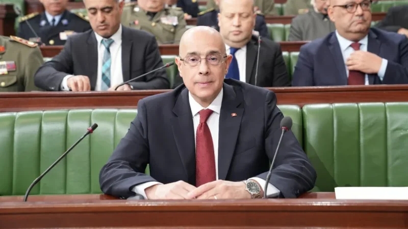 وزير الدفاع: الطائرات المُسيّرة تُشكّل تحديا متصاعدا..