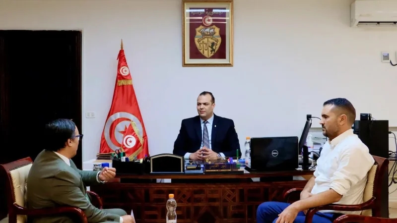 تطاوين: تجهيز 14 مؤسسة تربوية بالطاقة الشمسية