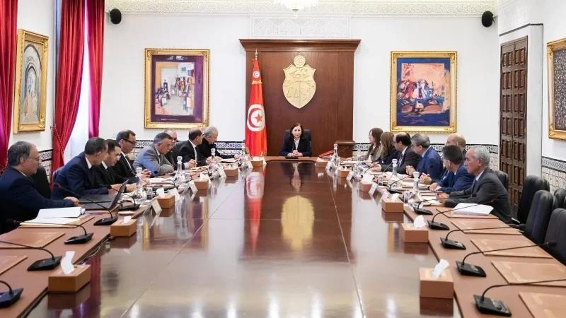 لجنة المشاريع الكبرى: الانطلاق الفوري في إنجاز أشغال عدد من المستشفيات