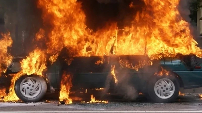 جبل جلود: إيقاف شخص حرق خمس سيارات وحاول إضرام النار في السادسة