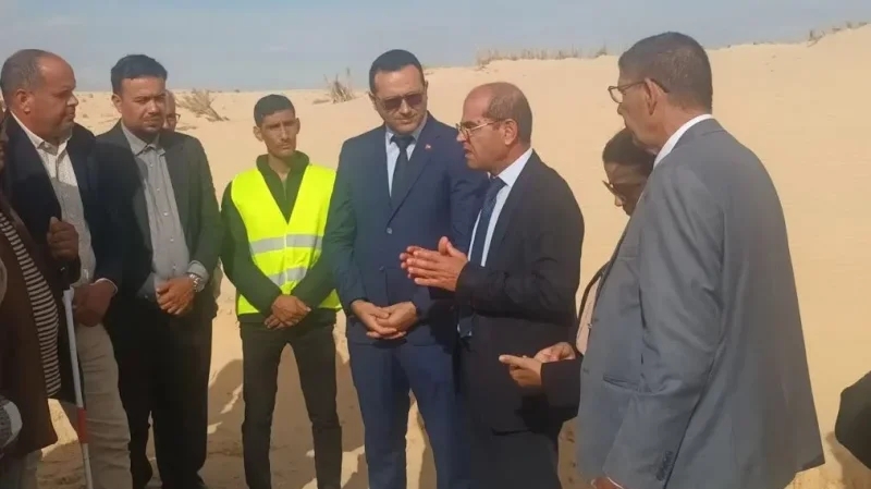 مغلق بسبب زحف الرمال.. نحو تهيئة مسلك الطريق حزوة مزارة