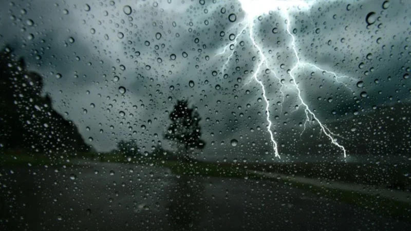 أمطار رعدية مرتقبة..وتوقعات ببلوغها 60 مليمترا بأقصى الشمال