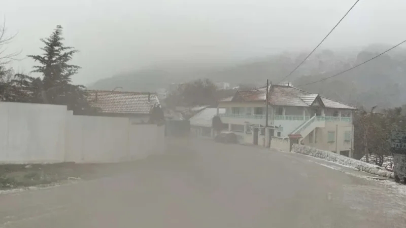 ثلوج في عين دراهم (صور)